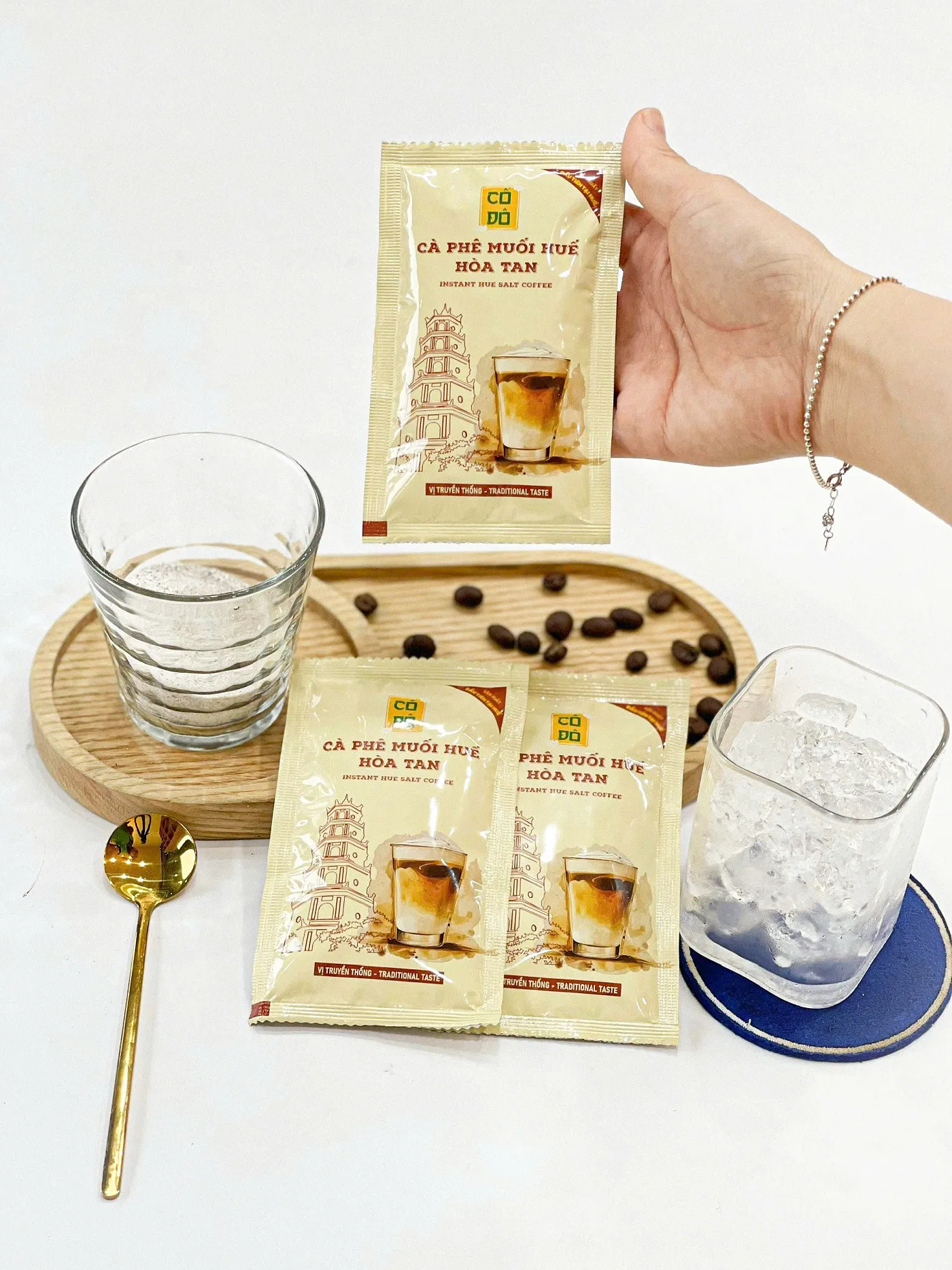 Dây Cà Phê Muối Huế Hòa Tan - Gu Vừa (10 gói x 18g)